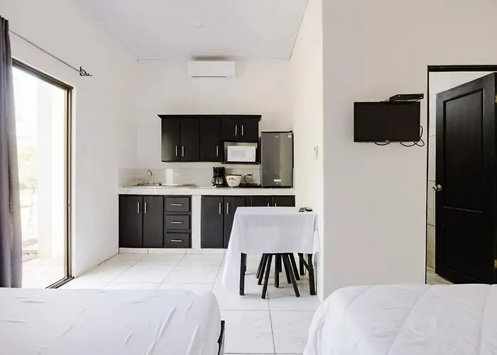 Apartment Casa Chika, Playa Grande, Studio, Pool, Kitchen, Ac *